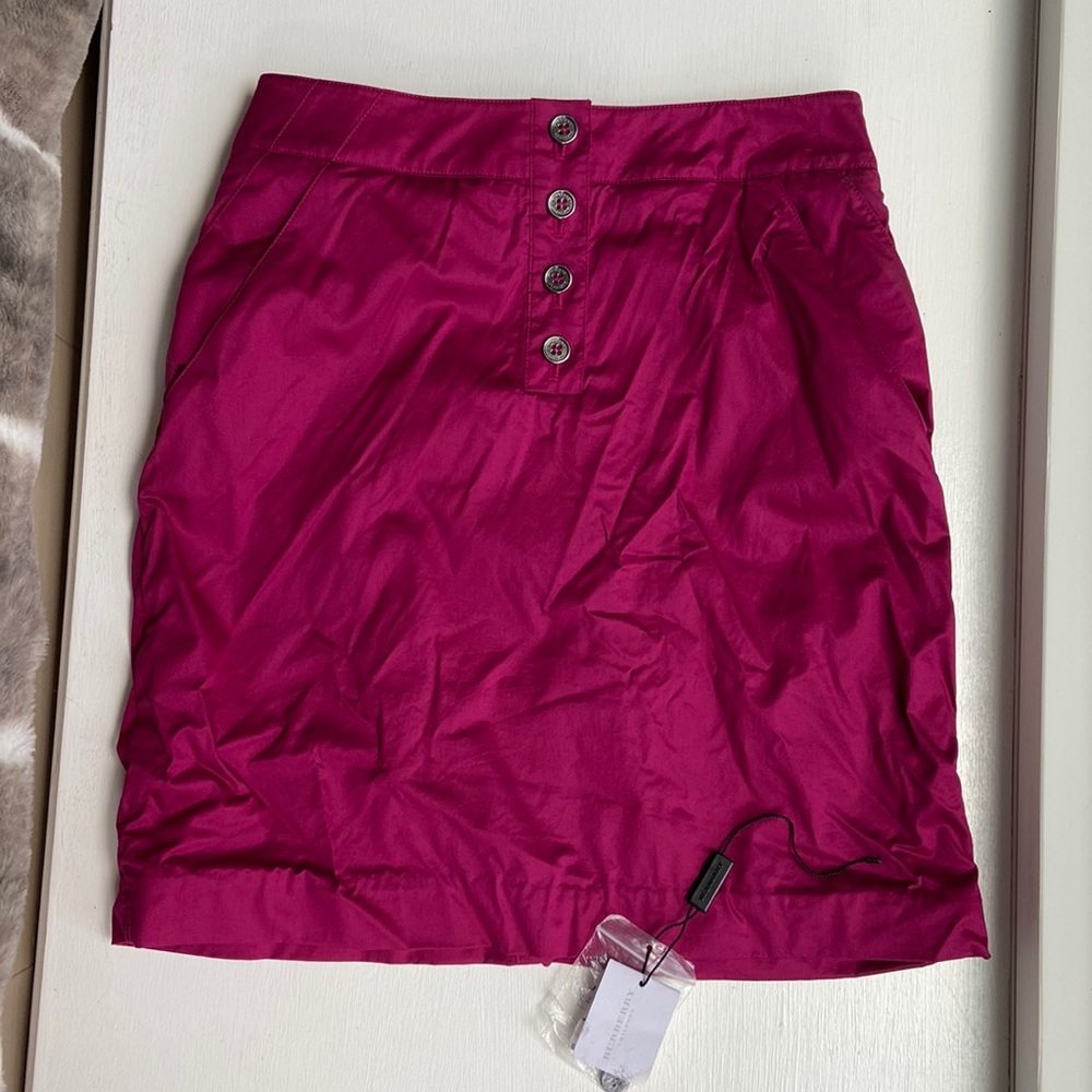 Burberry Skirt NWT